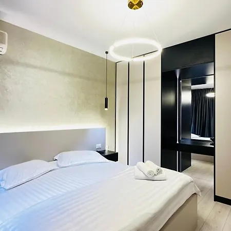 Apartament Luxurious - Self Check-in Tirana