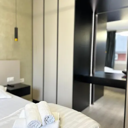 Luxurious - Self Check-in Apartament