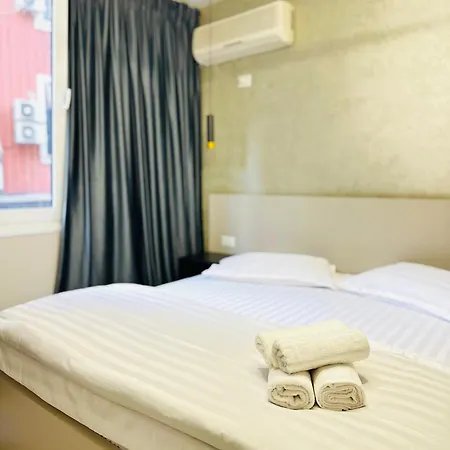 アパート Luxurious - Self Check-in ティラナ