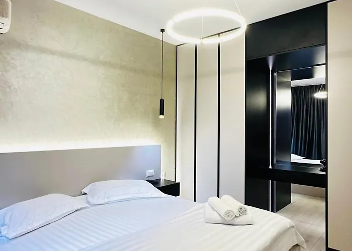 Lägenhet Luxurious - Self Check-in Tirana