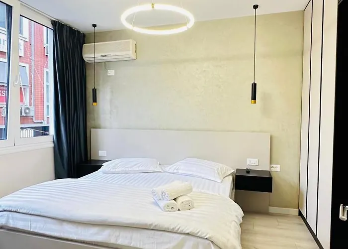 Lägenhet Luxurious - Self Check-in Tirana