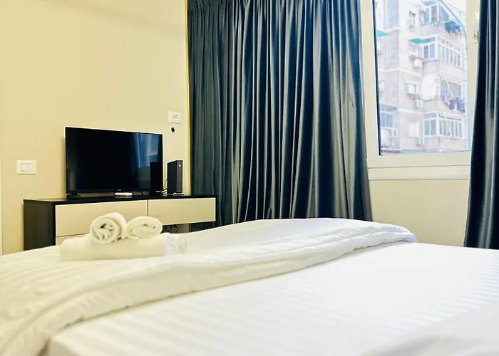 公寓 Luxurious - Self Check-in 地拉那